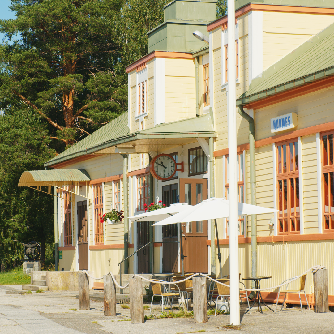 Kuvituskuva, Nurmeksen vanha rautatieasema